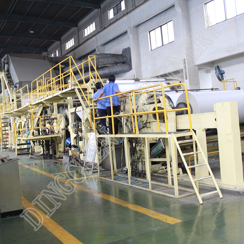 Liña de produción de papel revestido de marfil (5)