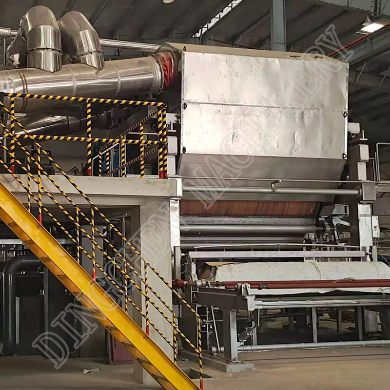 Машина для производства туалетной бумаги с наклонной проволокой 3200 мм 20-25 тонн в день в Бангладеш (2)